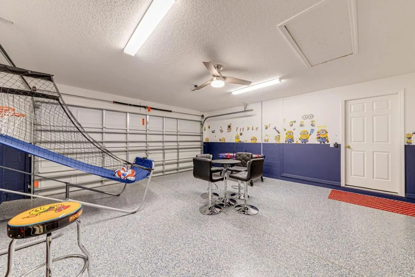 Holiday home Fantastic Remodeled 4 Bed Home - Free Grill Davenport